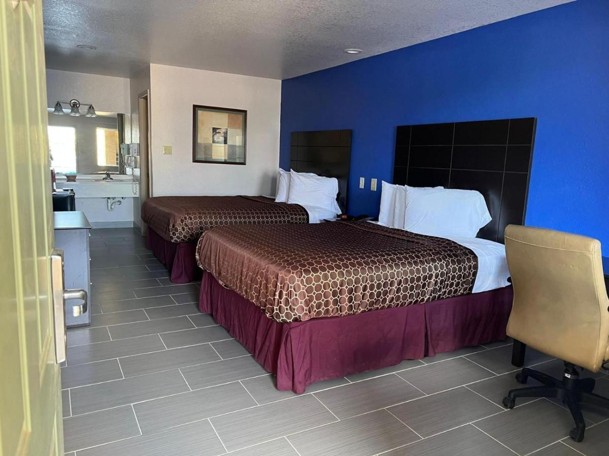 Country Hill Inn & Suite Eagle Pass Eksteriør bilde