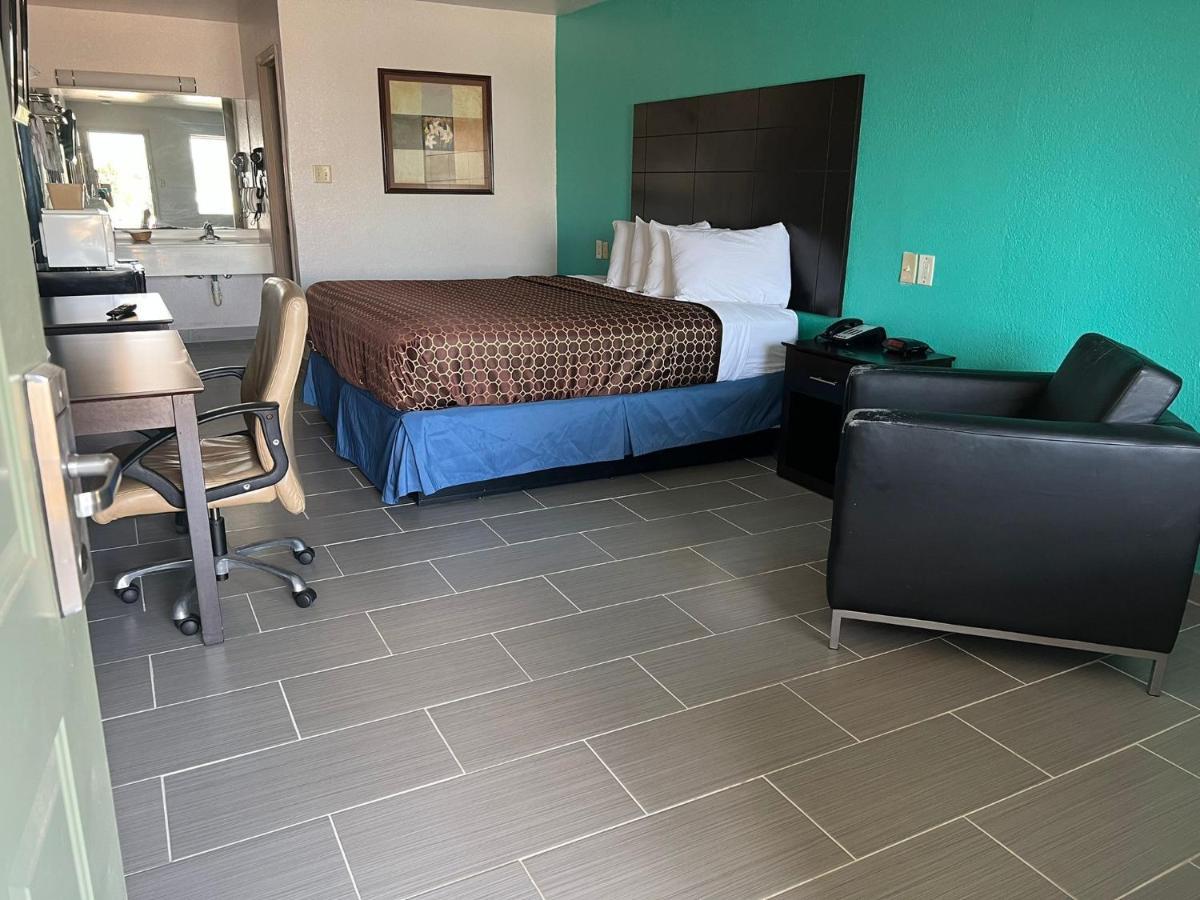 Country Hill Inn & Suite Eagle Pass Eksteriør bilde